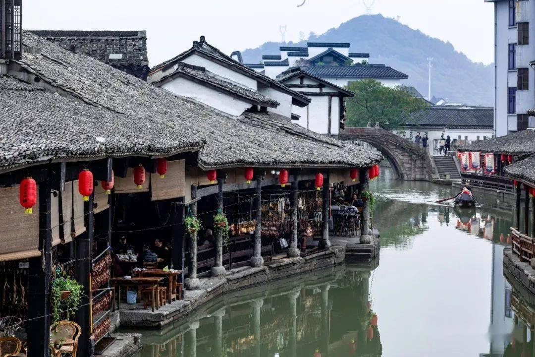 鹤壁妇联电台|保持年轻的人，都做对了这四点